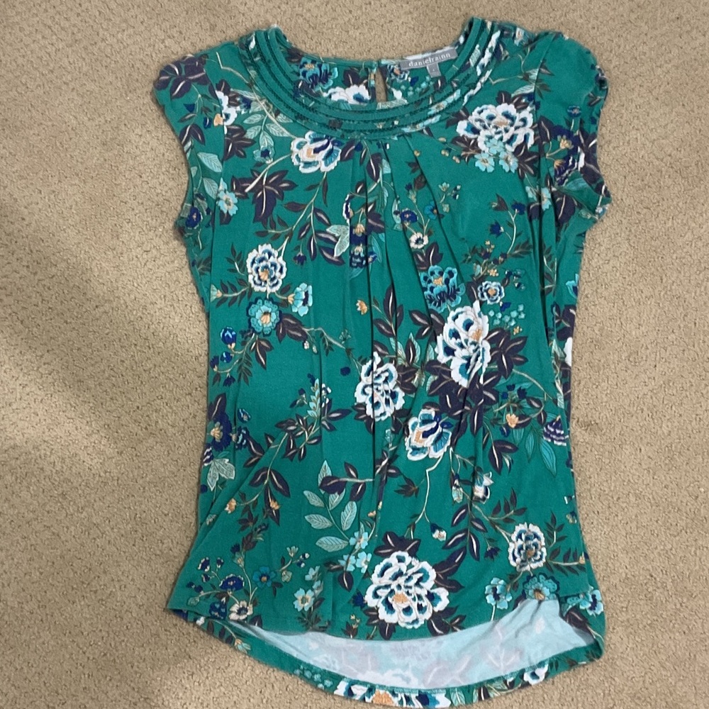Floral Green Short Sleeve Top